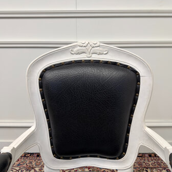 Klassiek-Antiek-Engels-Oud-Vintage-Chesterfield-Wit-Witte-Set-Bureau-Desk-Zwart-Leder-met-Bureaustoel-President-Chair