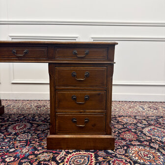 Klassiek-Engels-Antiek-Oud-Vintage-Chesterfield-Eiken-Eichholtz-Bureau-Desk