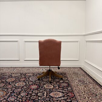 Klassiek-Engels-Antiek-Oud-Vintage-Chesterfield-Bureaustoel-President-Chair-Zalmkleurig-Leder