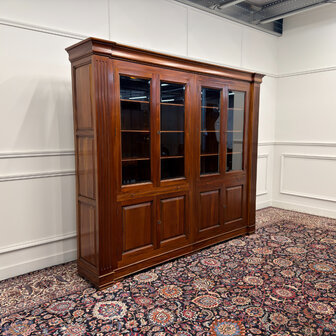 Klassiek-Engels-Antiek-Oud-Vintage-Chesterfield-Boekenkast-Bibliotheekkast-Kast