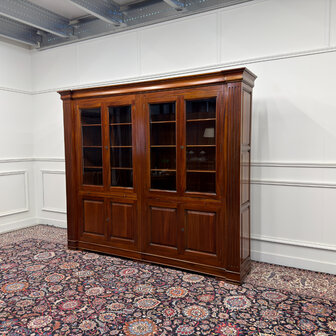 Klassiek-Engels-Antiek-Oud-Vintage-Chesterfield-Boekenkast-Bibliotheekkast-Kast