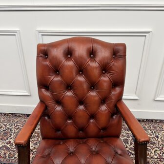 Klassiek-Engels-Antiek-Oud-Vintage-Chesterfield-Bureaustoel-President-Chair-Rood-Leder