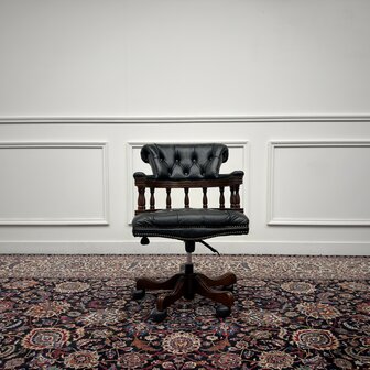 Klassiek-Engels-Antiek-Oud-Vintage-Chesterfield-Bureaustoel-Captain-Chair-Groen-Leder