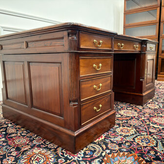 Klassiek-Oud-Antiek-Engels-Vintage-Chesterfield-Bureau-Desk-Partnerdesk-Bordeaux-Rood-Leder