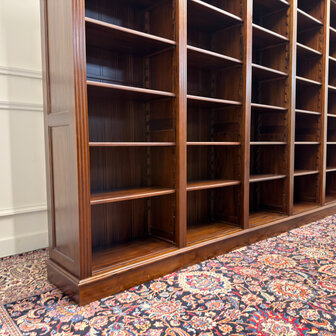 Klassiek-Engels-Antiek-Oud-Vintage-Chesterfiel-Grote-Open-Boekenkast-Kast-8