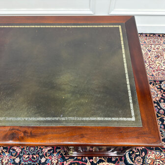 Klassiek-Engels-Antiek-Oud-Vintage-Chesterfield-Bureau-Desk-Groen-Leder-18