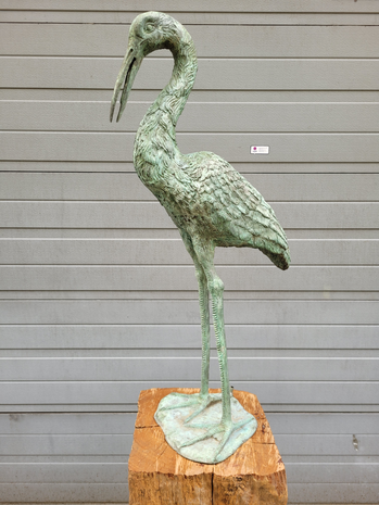 Reiger-standbeeld-van-brons-kunstwerk-brons-tuinbeeld