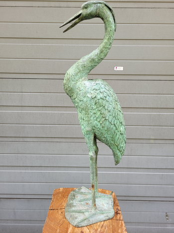 Bronze-standbeed-kunstwerk-Reiger-brons-tuinbeeld-2