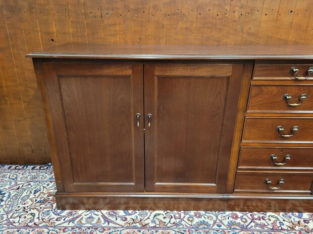 Klassiek-Engels-Mahonie-Chesterfield-Dressoir-Ladekast-Kantoorkast-5