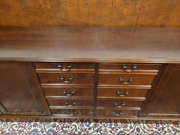 Klassiek-Engels-Mahonie-Chesterfield-Dressoir-Ladekast-Kantoorkast-14