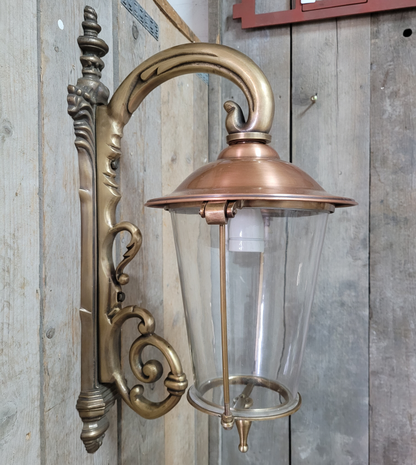 Klassieke-bronze-buitenlamp-wandlamp-antiek-brons-1