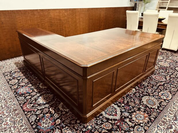 Klassiek-Engelse-Engels-Antiek-Oud-Bureau-Hoekbureau-Desk-Partnerdesk-Chesterfield-8