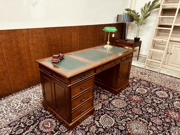 Klassiek-Antiek-Chesterfield-Engels-Bureau-Desk-Partnerdesk-3