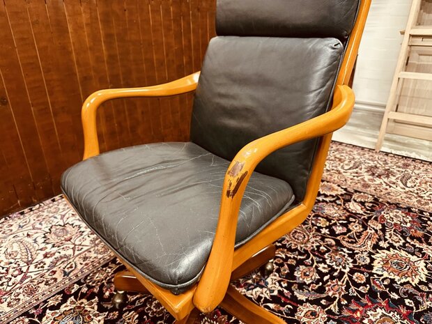 Klassiek-Engels-Heldense-Exclusive-Chesterfield-Bureaustoel-President-Chair