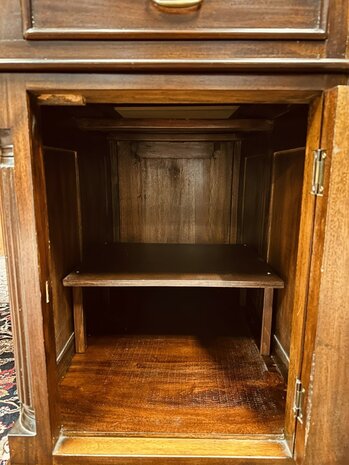 Klassiek-Engels-Chesterfield-Antiek-Bureau-Desk