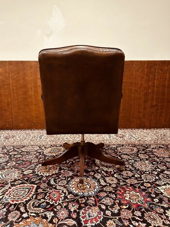 Klassiek-Engels-Antiek-Chesterfield-Bureaustoel-President-Chair