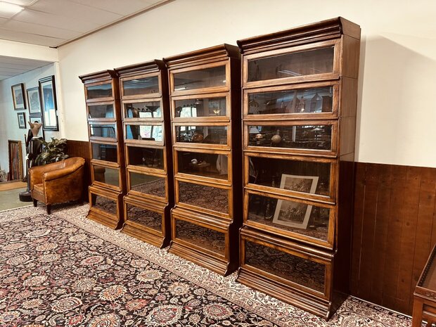Klassiek-Engels-Globe-Wernicke-Boekenkast