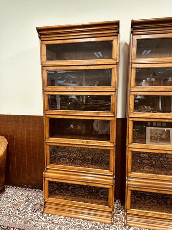 Klassiek-Engels-Globe-Wernicke-Boekenkast