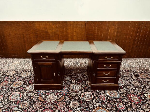 Klassiek-Engels-Bureau-Lederen-Inleg