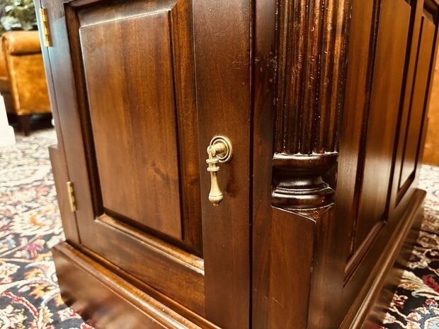 Klassiek-Engels-Bureau-Lederen-Inleg