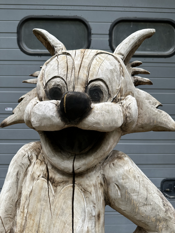 Levensgroot-houten-standbeeld-houtsnijwerk-kunstwerk-van-tom-en-jerry-4