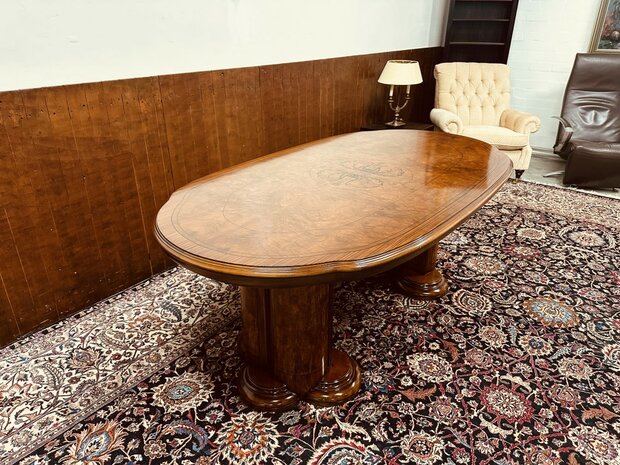 Antieke-Italiaanse-Eettafel