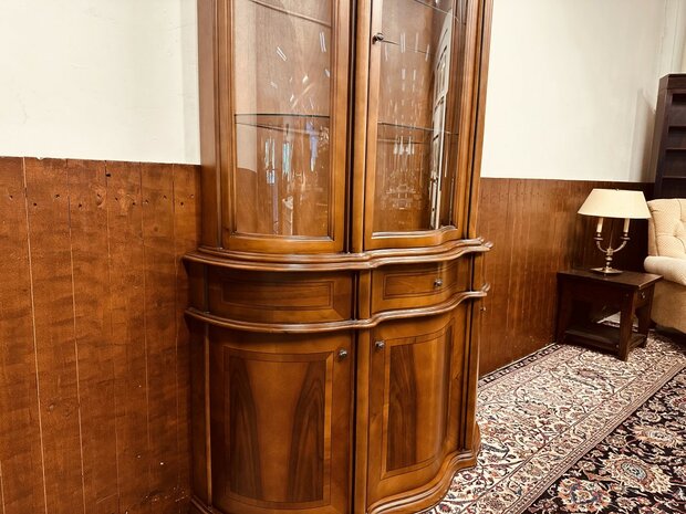 Klassieke-art-nouveau-Boekenkast