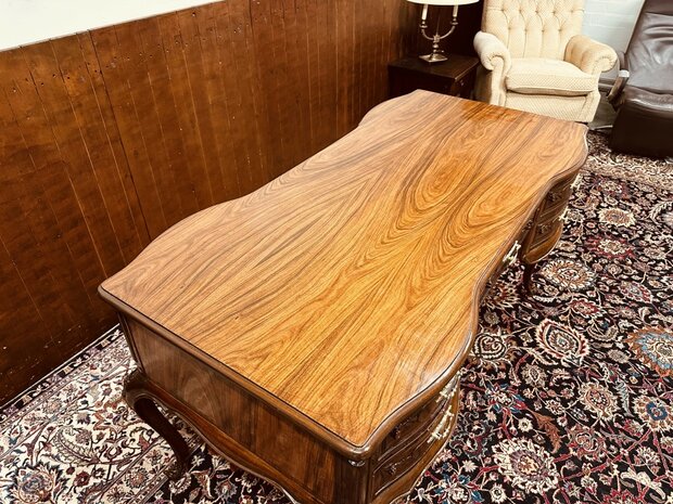 Klassieke-Schrijftafel-Rozenhout