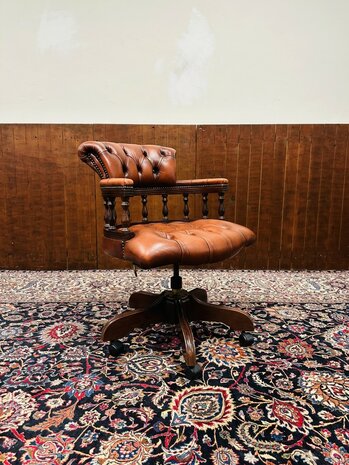 Klassieke-Chesterfield-Bureaustoel