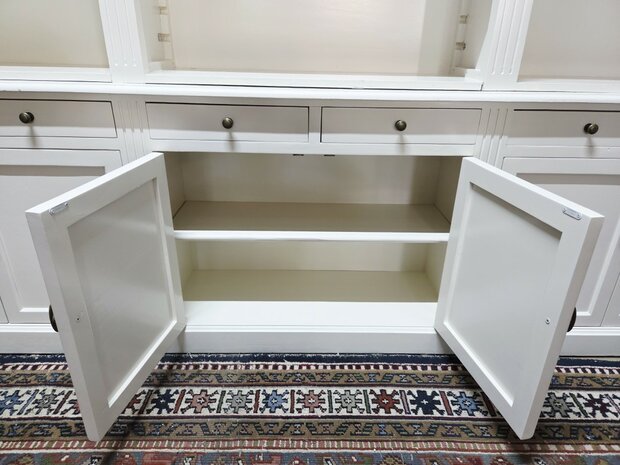 Grote-witte-boekenkast-bibliotheek-kast-met-trap-ladder-wit-16