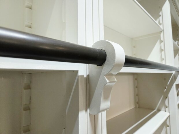 Grote-witte-boekenkast-bibliotheek-kast-met-trap-ladder-wit-19