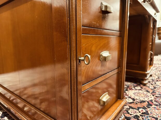Klassiek-Italiaans-Assi-D'Asolo-Bureau