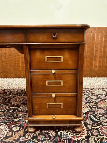 Klassiek-Italiaans-Assi-D'Asolo-Bureau