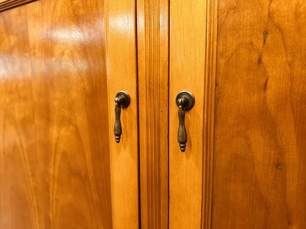 Klassiek-Engelse-Dressoir-Kantoorkast