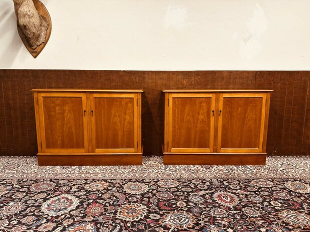 Klassiek-Engelse-Dressoir-Kantoorkast