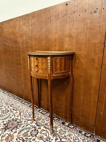 Klassieke-Franse-Barok-Sidetable