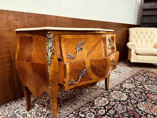 Klassieke-Franse-Barok-Dressoir