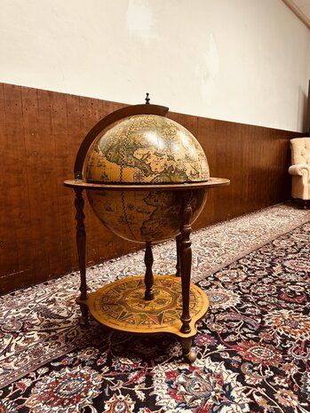 Klassieke-Italiaanse-Drank-Globe