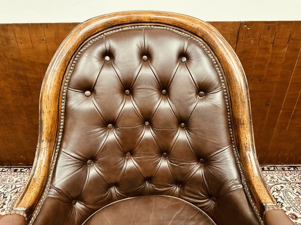 Engelse-Klassieke-Chesterfield-Bureaustoel