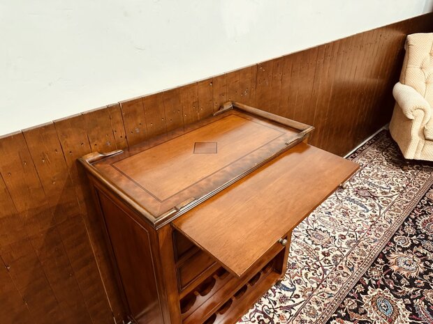 Klassiek-Engels-Antiek-Oud-Wijnrek-Wijnkast-Kast