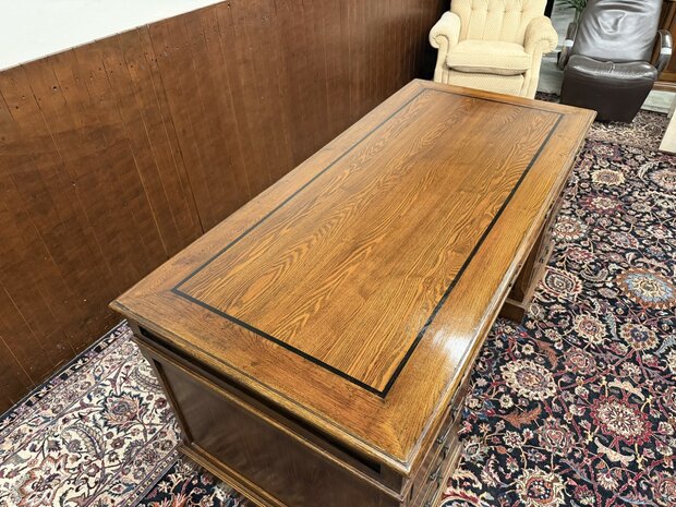 Klassiek-Engels-Antiek-Oud-Eikenhout-Eichholtz-Bureau-Desk-13