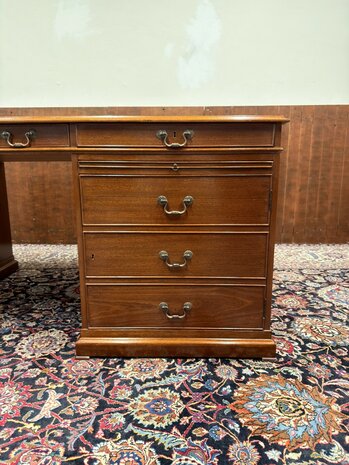 Engels-Antiek-Klassiek-Oud-Chesterfield-Bureau-Desk-Mahoniehout-met-Groen-Lederen-Inleg