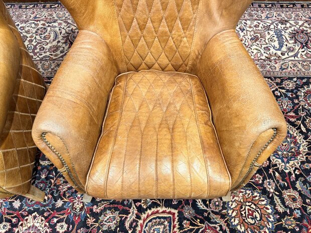 Klassiek-Engels-Oud-Antiek-Chesterfeld-Schaapslederen-Schaaps-Leder-Fauteuil-Aviator-Chair-Model