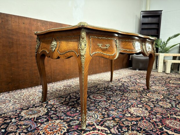 Klassiek-Antiek-Oud-Franse-Louis-XIV-Schrijftafel-Bureau-met-Bronzen-Ornamenten
