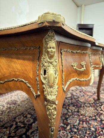 Klassiek-Antiek-Oud-Franse-Louis-XIV-Schrijftafel-Bureau-met-Bronzen-Ornamenten