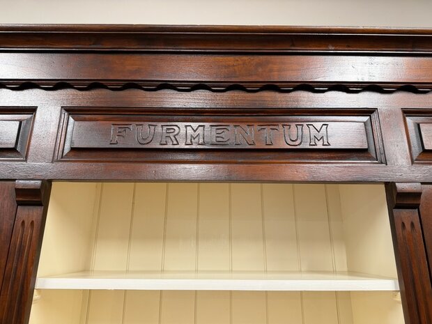 Klassiek-Engels-Antiek-Oud-Chesterfield-Apothekerskast-Boekenkast