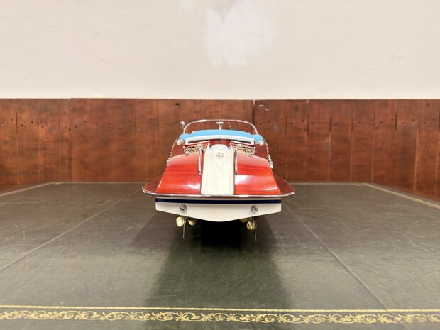 Schaalmodel-Modelboot-Riva-Aquarama-Met-Certificaat-4