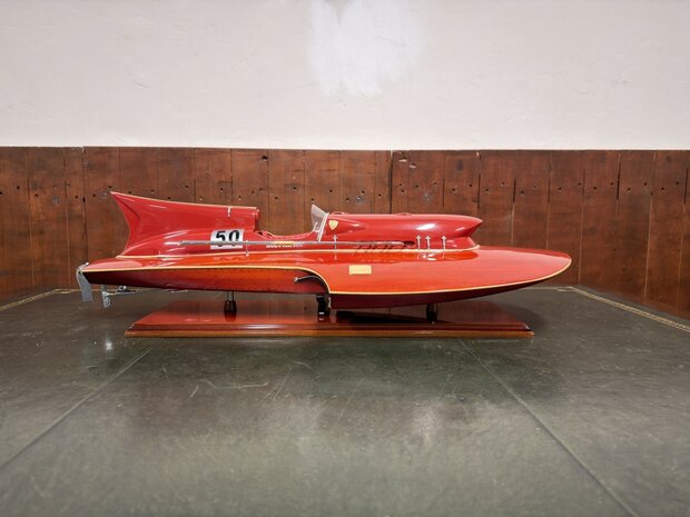 Schaalmodel-Modelboot-Ferarri-Hydroplane-Met-Certificaat-1