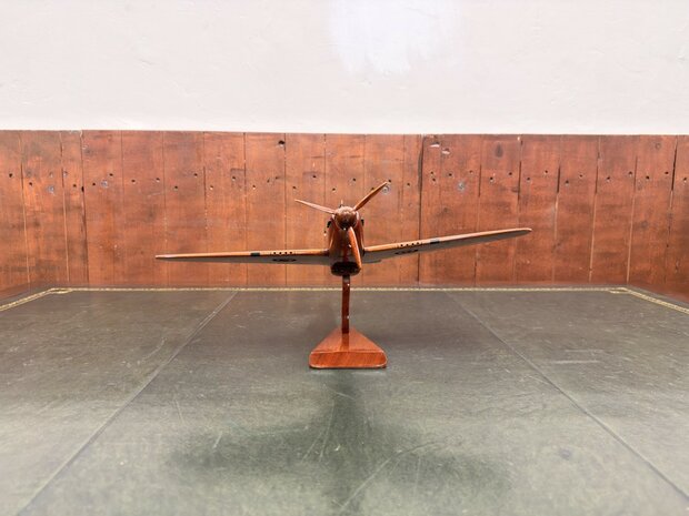 Klassiek-Engels-Antiek-Oud-Mahoniehouten-Modelvliegtuig-Schaalvliegtuid-Hawker-Hurricane