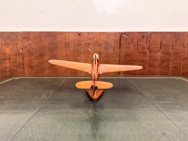 Klassiek-Engels-Antiek-Oud-Mahoniehouten-Modelvliegtuig-Schaalvliegtuid-Hawker-Hurricane